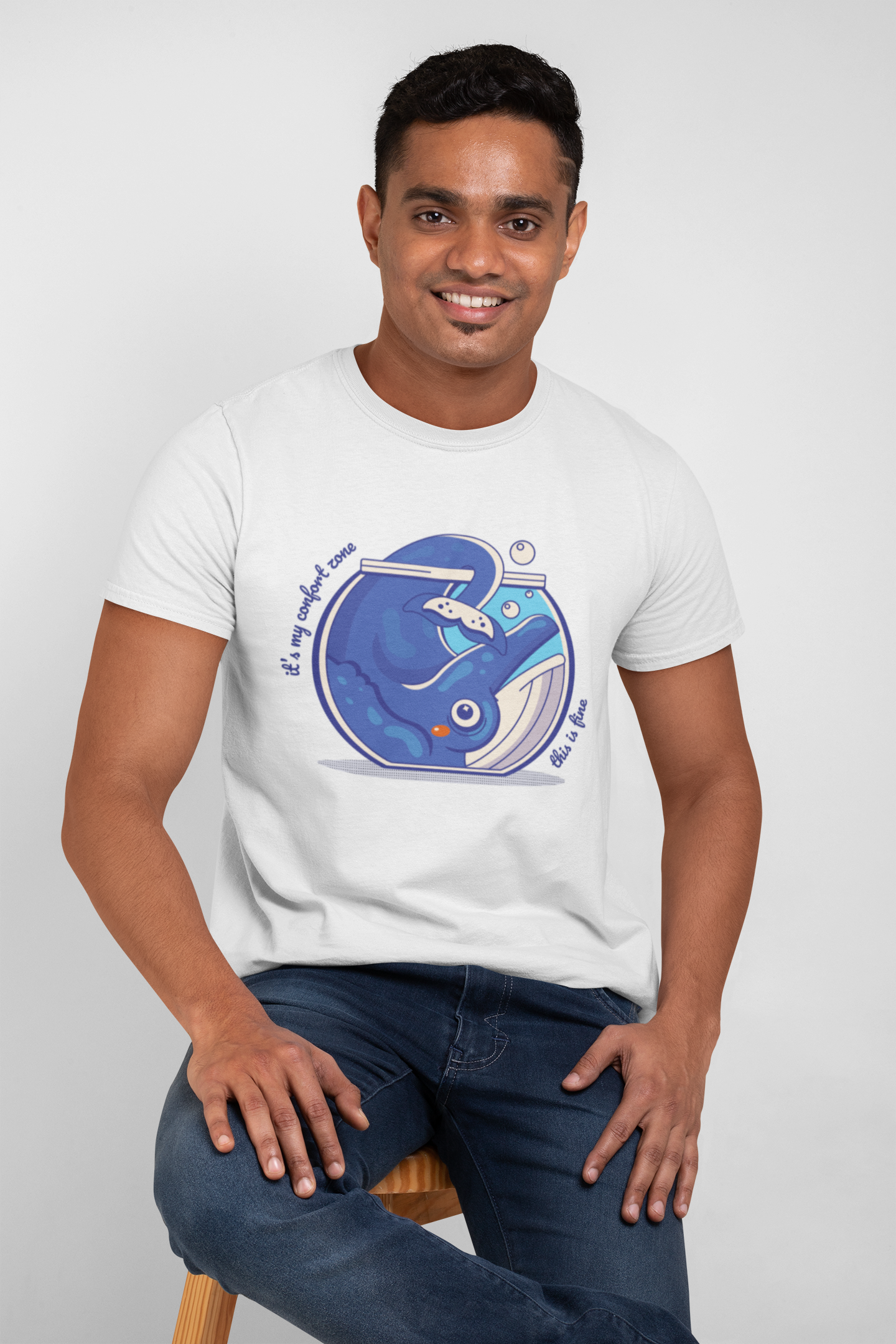 Wal im Goldfischglas - Herren Shirt